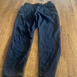 black under armour sweatpants